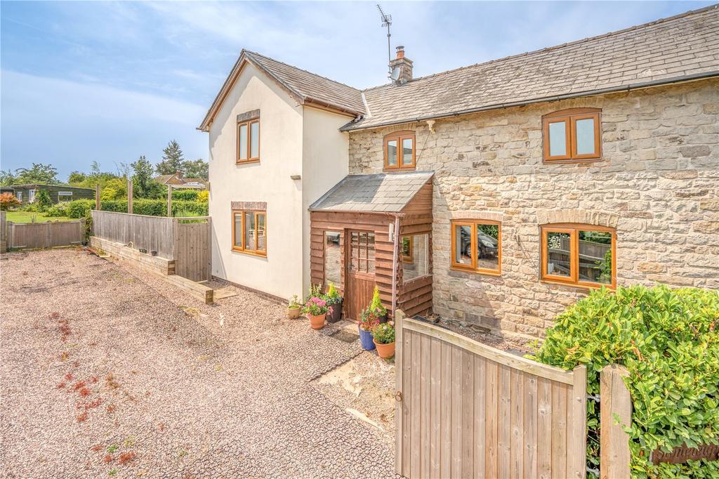 Stoneleigh, Norton Canon, Hereford 4 bed detached house £475,000