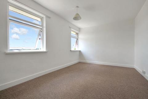 19 Bingham Crescent, Barnstaple, EX32 8BZ