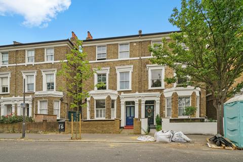 Ground Floor Flat, 16 Albion Way, London, SE13 6BT