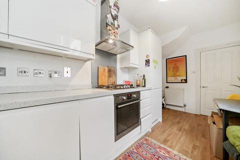 Ground Floor Flat, 16 Albion Way, London, SE13 6BT