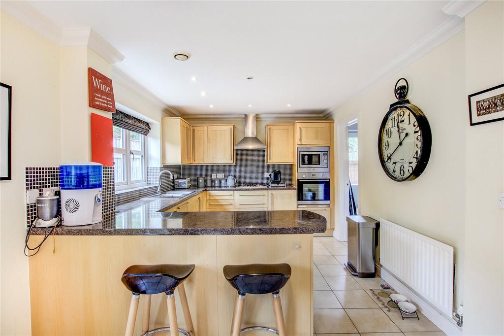 Tagwell Grange, Droitwich, Worcestershire, WR9 5 bed detached house £