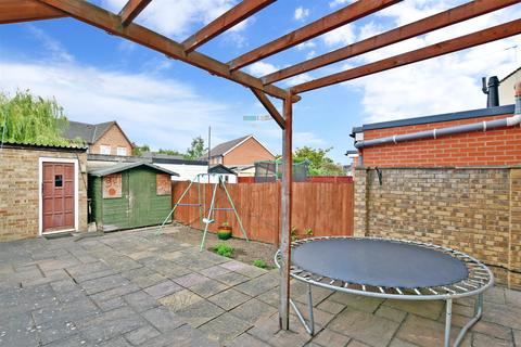 18a Brook Road, Northfleet, Gravesend, DA11 8RG