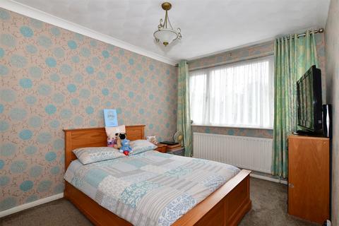 18a Brook Road, Northfleet, Gravesend, DA11 8RG