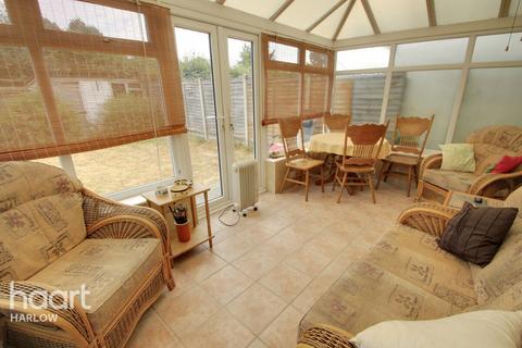 105 Longfield, Harlow, CM18 6LB