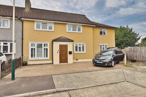 8 Argus Close, Romford, RM7 8NJ