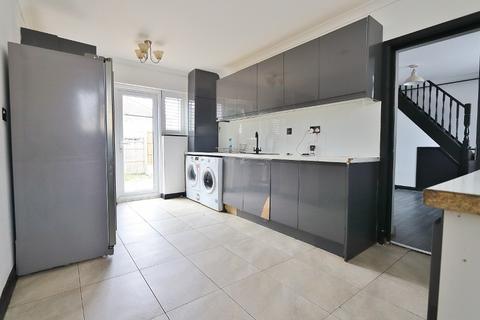 8 Argus Close, Romford, RM7 8NJ