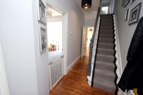 108 Cambridge Road, Southend-on-sea, SS1 1ER