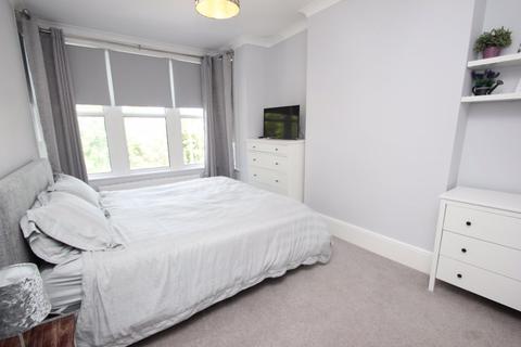 108 Cambridge Road, Southend-on-sea, SS1 1ER