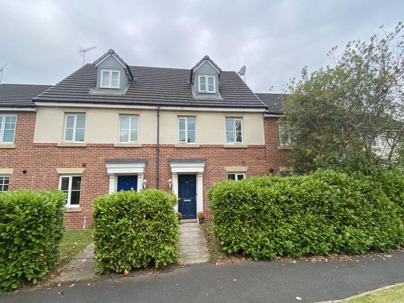 Hardwick Drive, Gwersyllt, Wrexham 3 bed terraced house for sale £215,000