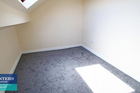 1 bedroom apartment to rent - Leeds Road, Bradford, BD3