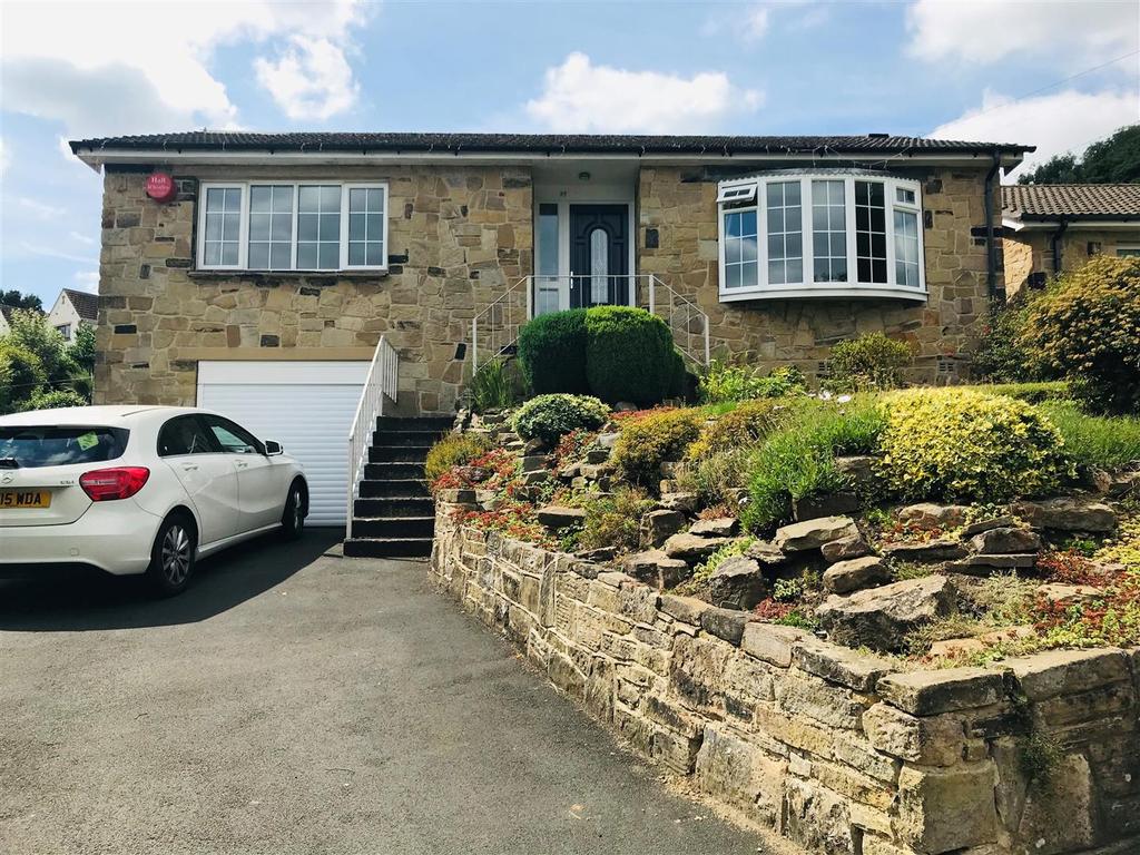 Southlands Drive, Huddersfield 2 bed detached bungalow £299,995