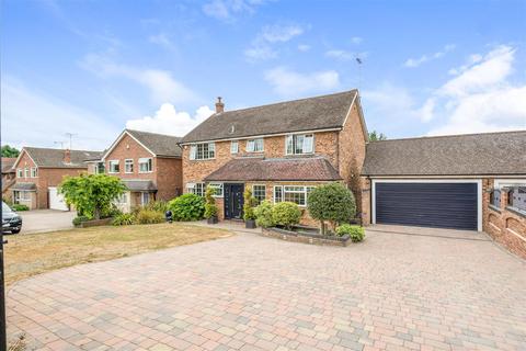 345 Wrotham Road, Istead Rise, Gravesend, DA13 9EF