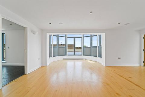 3 bedroom penthouse for sale - Victoria Court, New Street, Chelmsford, CM1