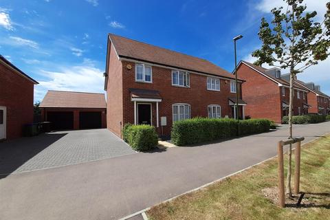 4 bedroom semi-detached house for sale - Peckham Chase, Eastergate, Chichester