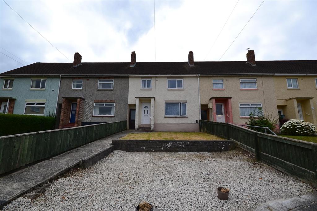 Vawers Close, Haverfordwest 3 bed terraced house £150,000