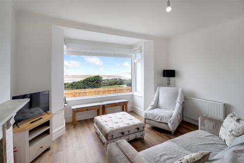 5 bedroom detached house to rent, Churchill Way, Appledore, Bideford, EX39