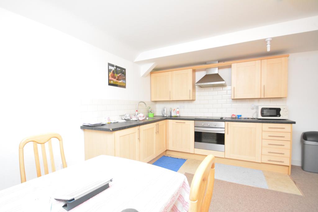 Peregrine Close, Hereford, HR2 1 bed flat £550 pcm (£127 pw)