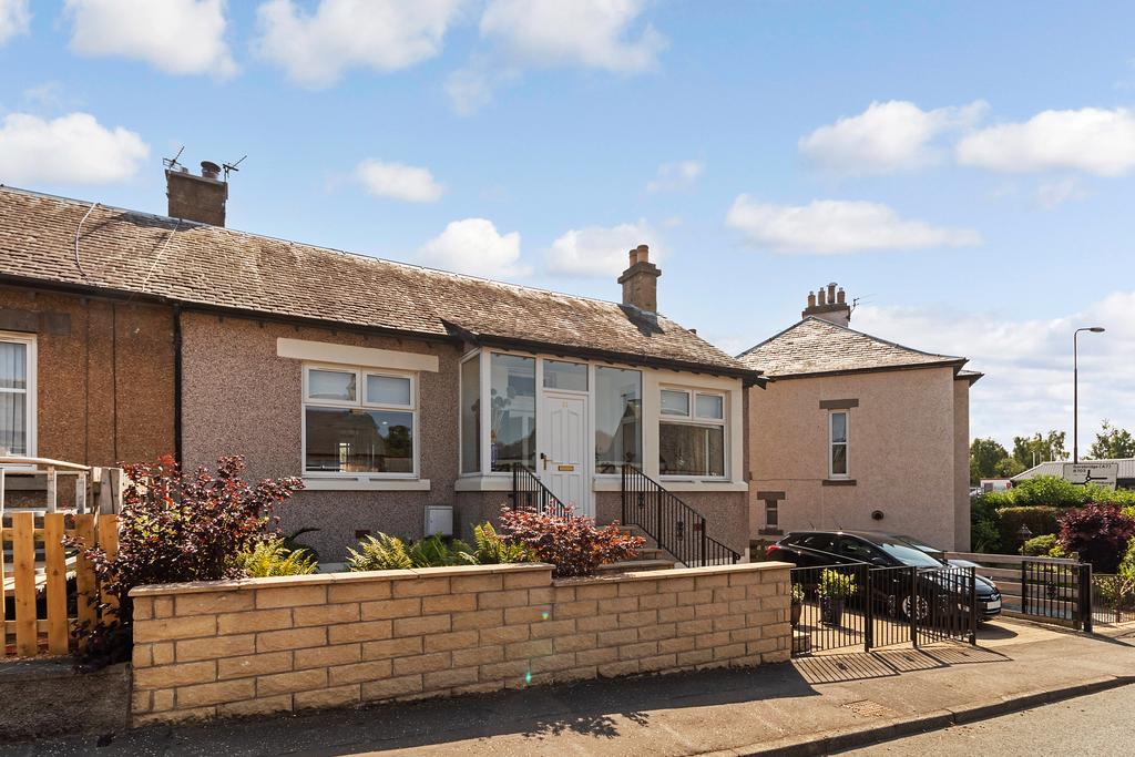 29 Abbey Grange, Newtongrange... 2 bed semidetached bungalow £215,000