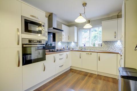 3 bedroom terraced house to rent, Wokingham, Berkshire