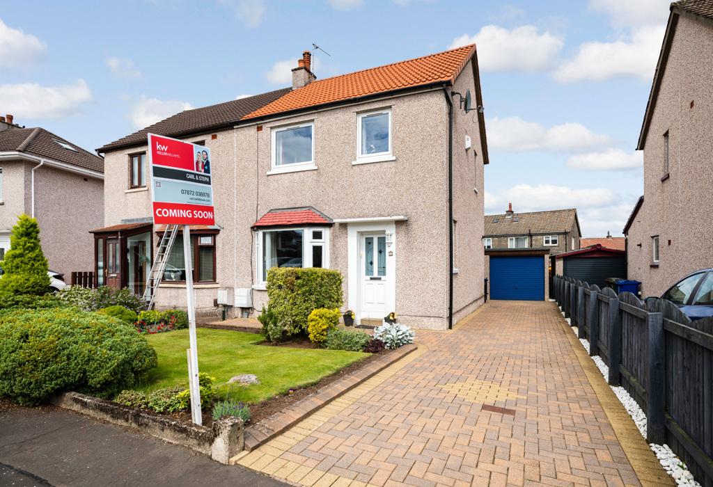 Ramsay Crescent, Kilbarchan... 3 bed semidetached house £180,000