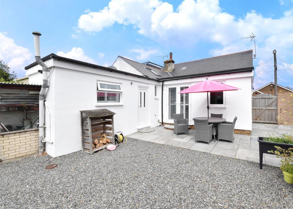 Eden Road, Seasalter, Whitstable 3 bed semidetached bungalow £425,000