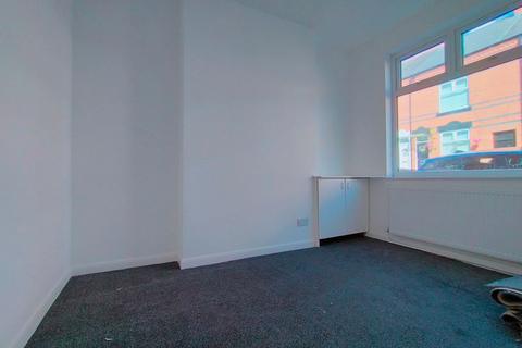 3 bedroom terraced house to rent, Haddon Street, Leicester