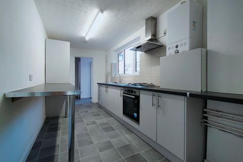 3 bedroom terraced house to rent, Haddon Street, Leicester