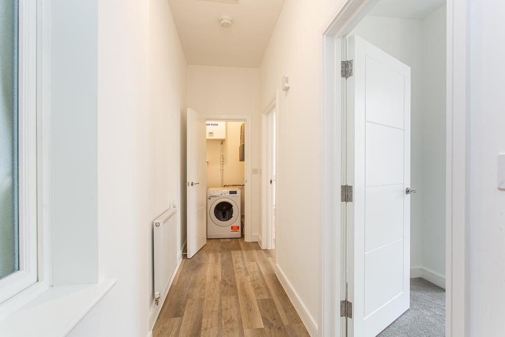 Hallway/Utility Room
