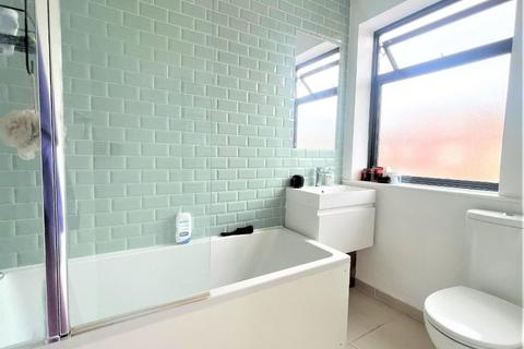 13 Bowdon Road, London, E17 8JB