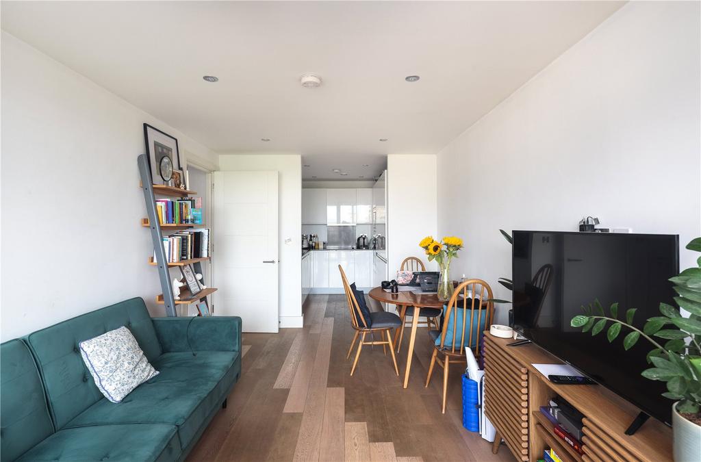 Living Area View 4