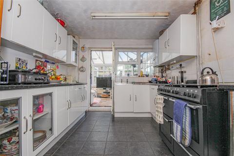 3 bedroom semi-detached house for sale, West Mead, Welwyn Garden City, Hertfordshire, AL7