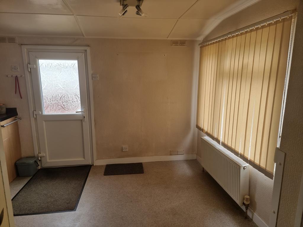 Innisfree Park Homes, Bawsey PE32 2 bed park home £650 pcm (£150 pw)
