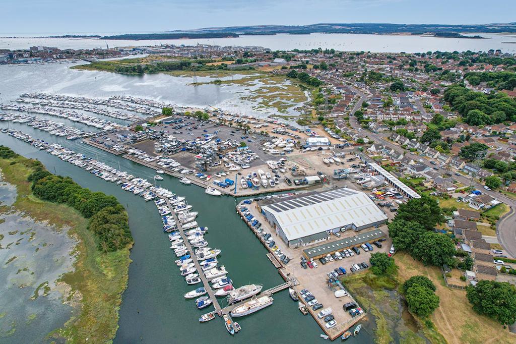 Unit 4 Saltmarsh Building, Cobb's Quay Marina, Hamworthy, Poole, BH15
