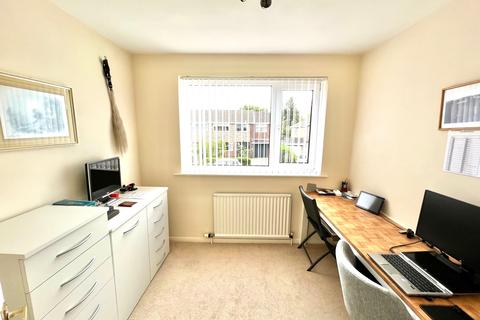 3 Anthony Crescent, Louth, LN11 0AY