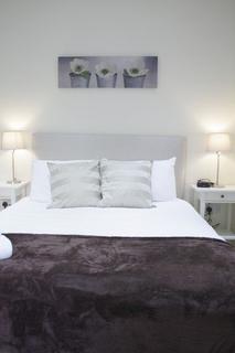 1 bedroom flat to rent, Ladbroke Grove, London W10