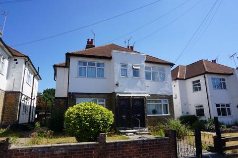 2 bedroom maisonette to rent - Maywin Drive, Hornchurch RM11