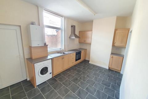 2 bedroom terraced house to rent, Palace Street, Lancashire, BL9