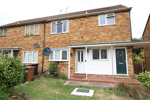 11 Highview Close, Potters Bar, EN6 5PF