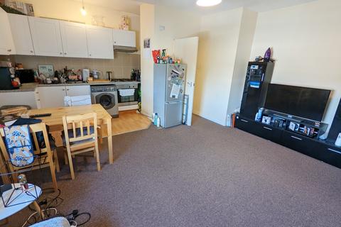 1 bedroom flat to rent, Westgate, Grantham, NG31