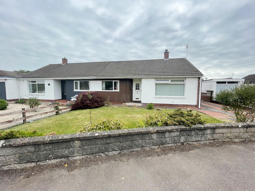 3 Martinton Road, Heathhall... 2 bed bungalow £115,000