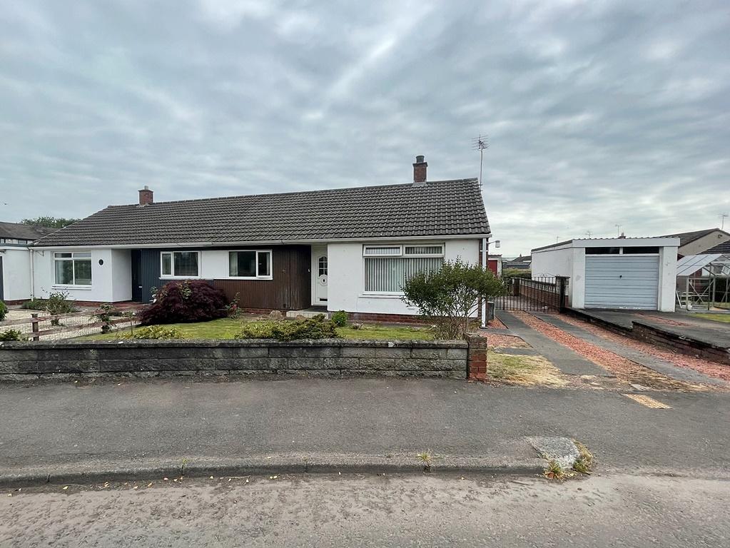 3 Martinton Road, Heathhall... 2 bed bungalow £115,000