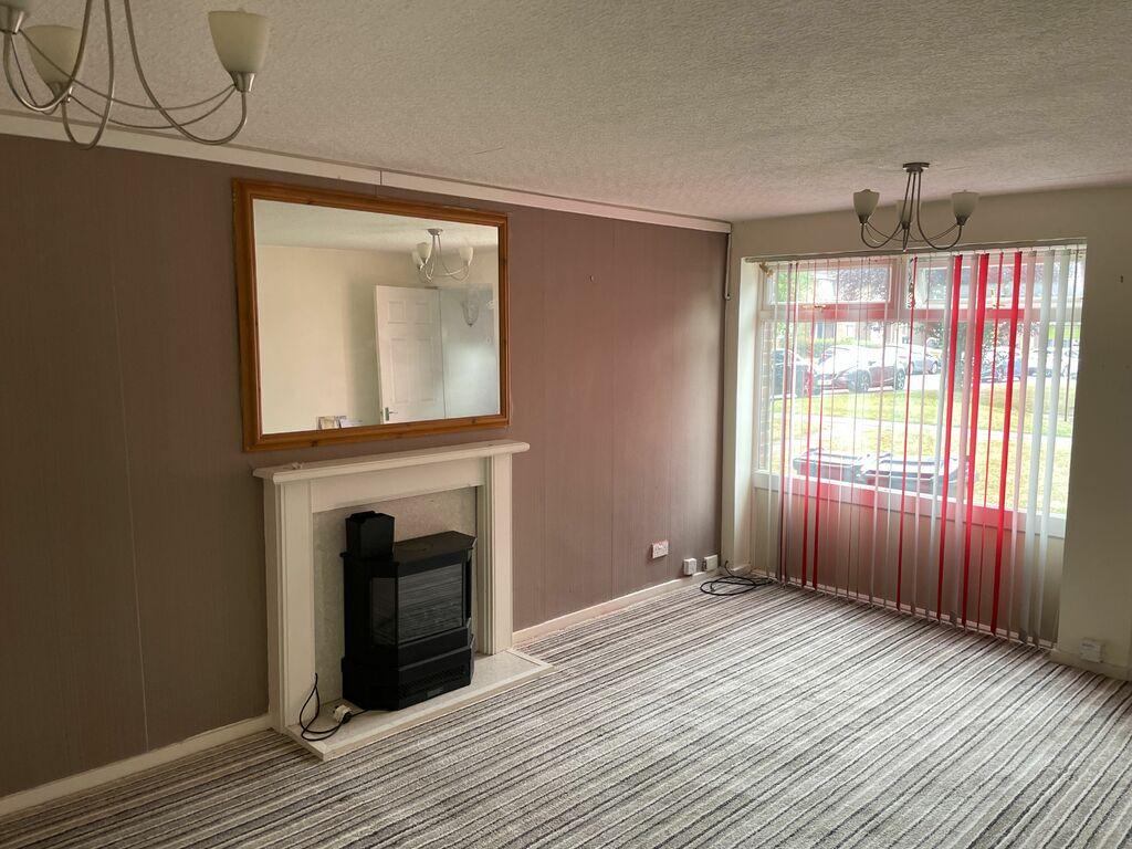 Selby Close, Yardley, Birmingham... 2 bed £750 pcm (£173 pw)