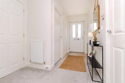 2 bedroom apartment to rent, Meadow Avenue, Shenley, Radlett, Hertfordshire, WD7