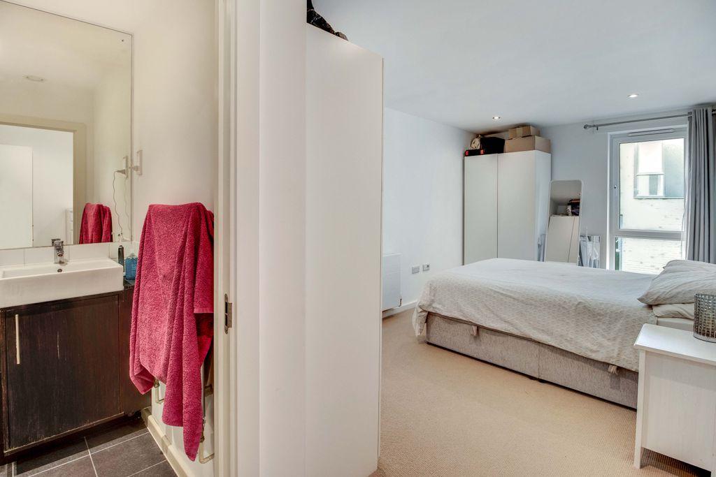 Bedroom 1 (Double with Ensuite)