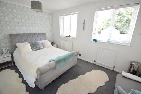 2 bedroom end of terrace house for sale - Priors Way, Maidenhead, Berkshire, SL6