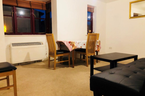 1 bedroom flat for sale, Woodvale Way, London NW11