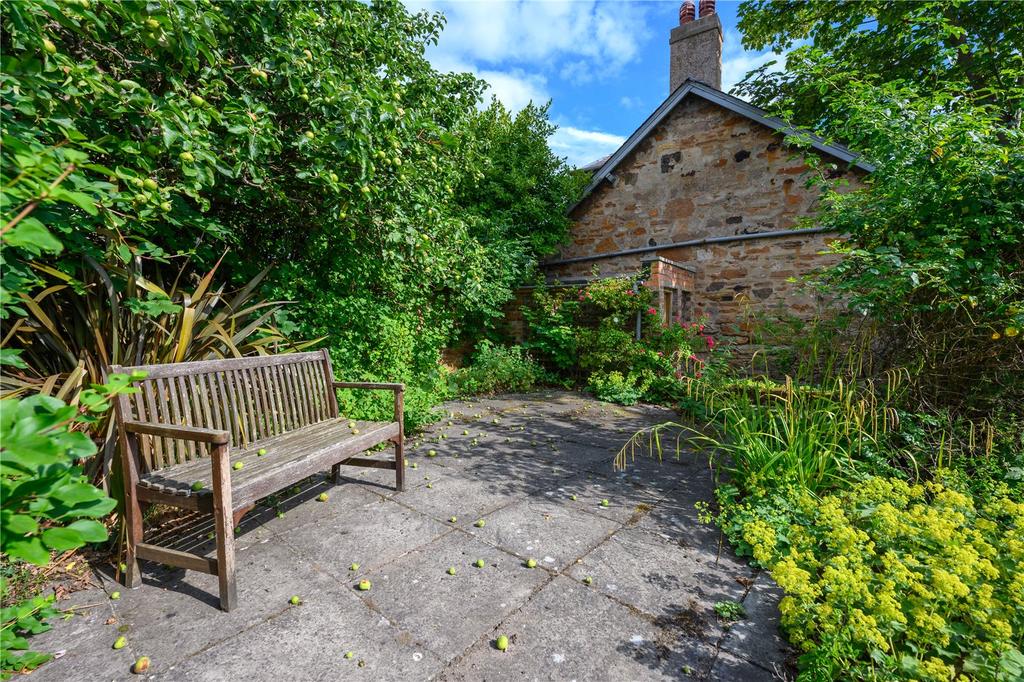 Private Garden