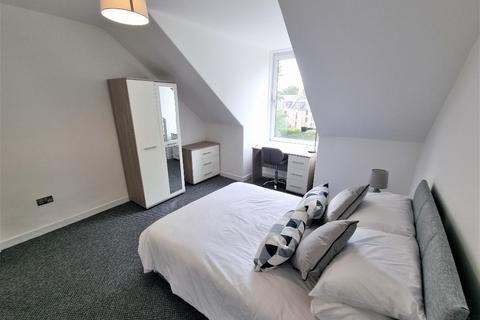 3 bedroom flat to rent, Dunbar Street, Old Aberdeen, Aberdeen, AB24