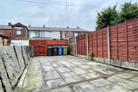2 bedroom terraced house for sale - Church Street, Royton, Oldham, Greater Manchester, OL2