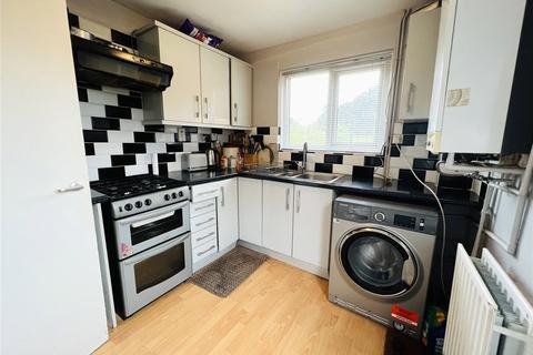 40 Emsworth Crescent, Wolverhampton, WV9 5NU